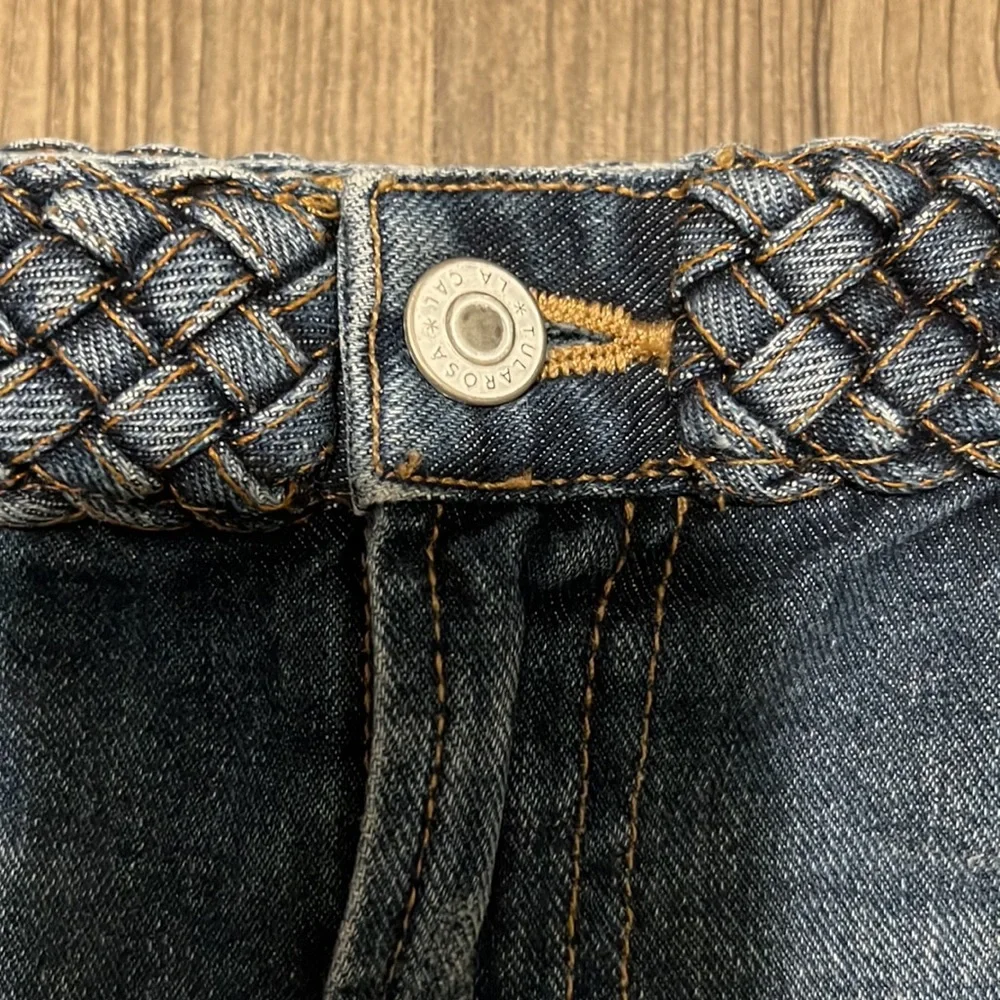 Tularosa Emma High-Rise Short Like New - Picture 2 of 9
